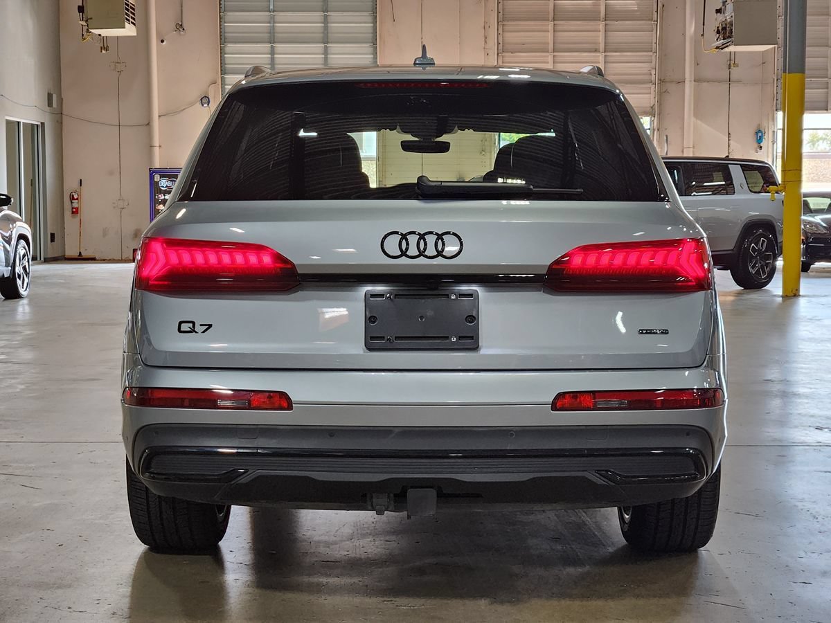 Used 2023 Audi Q7 3.0T Prestige AWD/4WD image 9