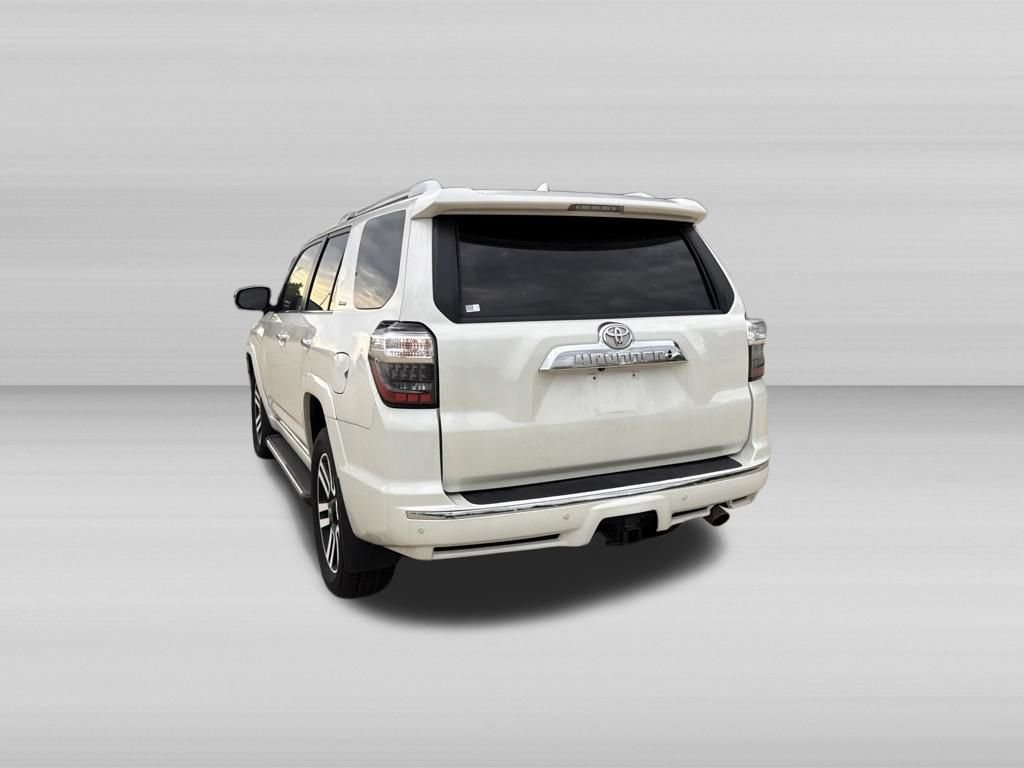 Used 2017 Toyota 4Runner Limited w/ Convenience Package AWD/4WD image 7