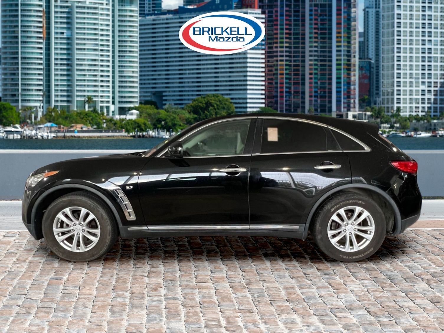 Used 2017 INFINITI QX70 Base image 12