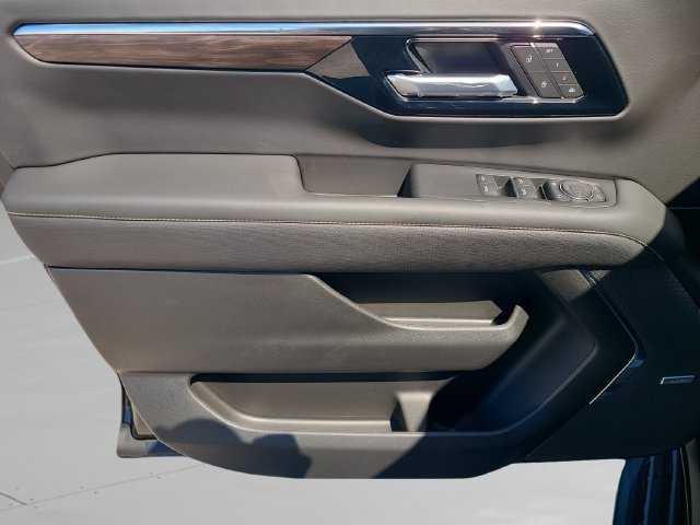 New 2026 Chevrolet Tahoe Premier w/ Sun And Tow Package RWD image 20