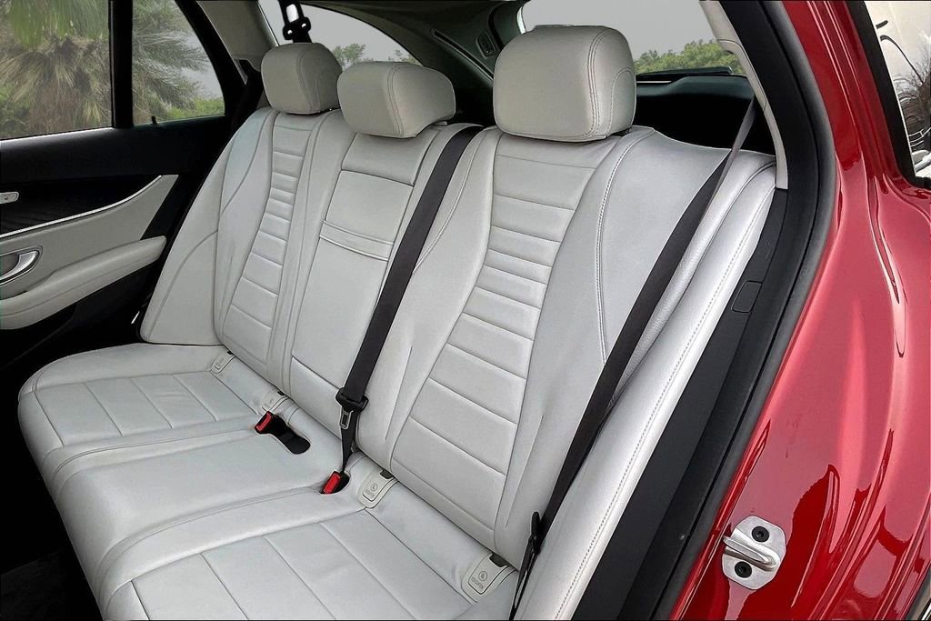 Used 2021 Mercedes-Benz E 450 4MATIC All-Terrain Wagon w/ Premium Package image 22