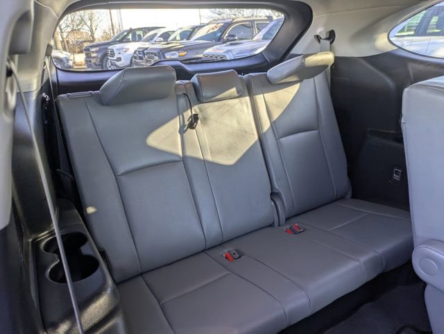 Used 2023 Toyota Highlander XLE image 30