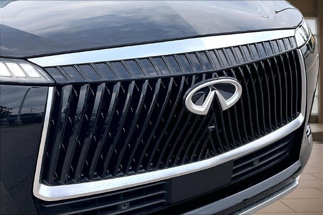 Used 2026 INFINITI QX80 Luxe w/ Cargo Package AWD/4WD image 28
