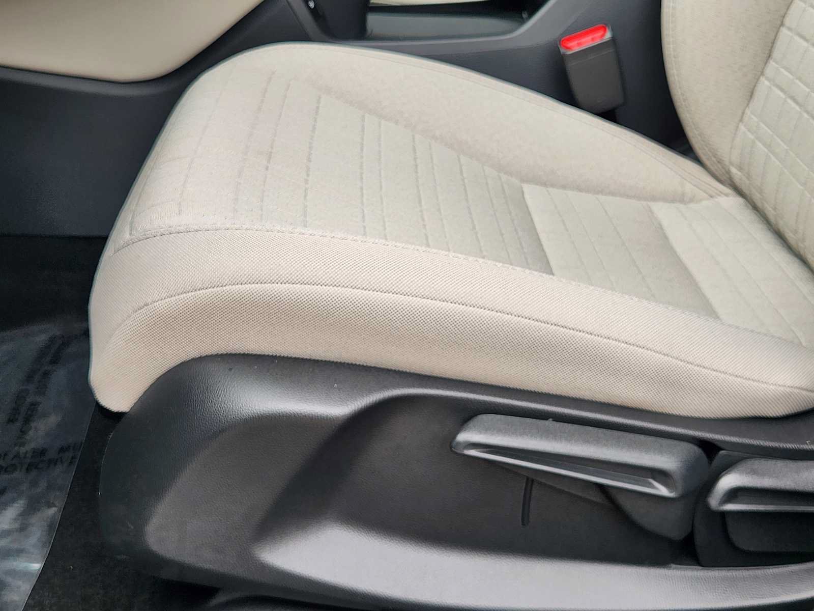 Certified 2026 Honda HR-V LX image 23