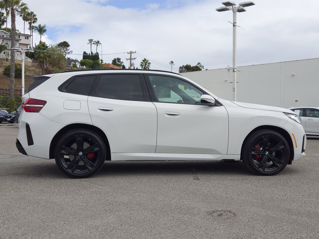 Used 2026 BMW X3 xDrive30i w/ Premium Package AWD/4WD image 4