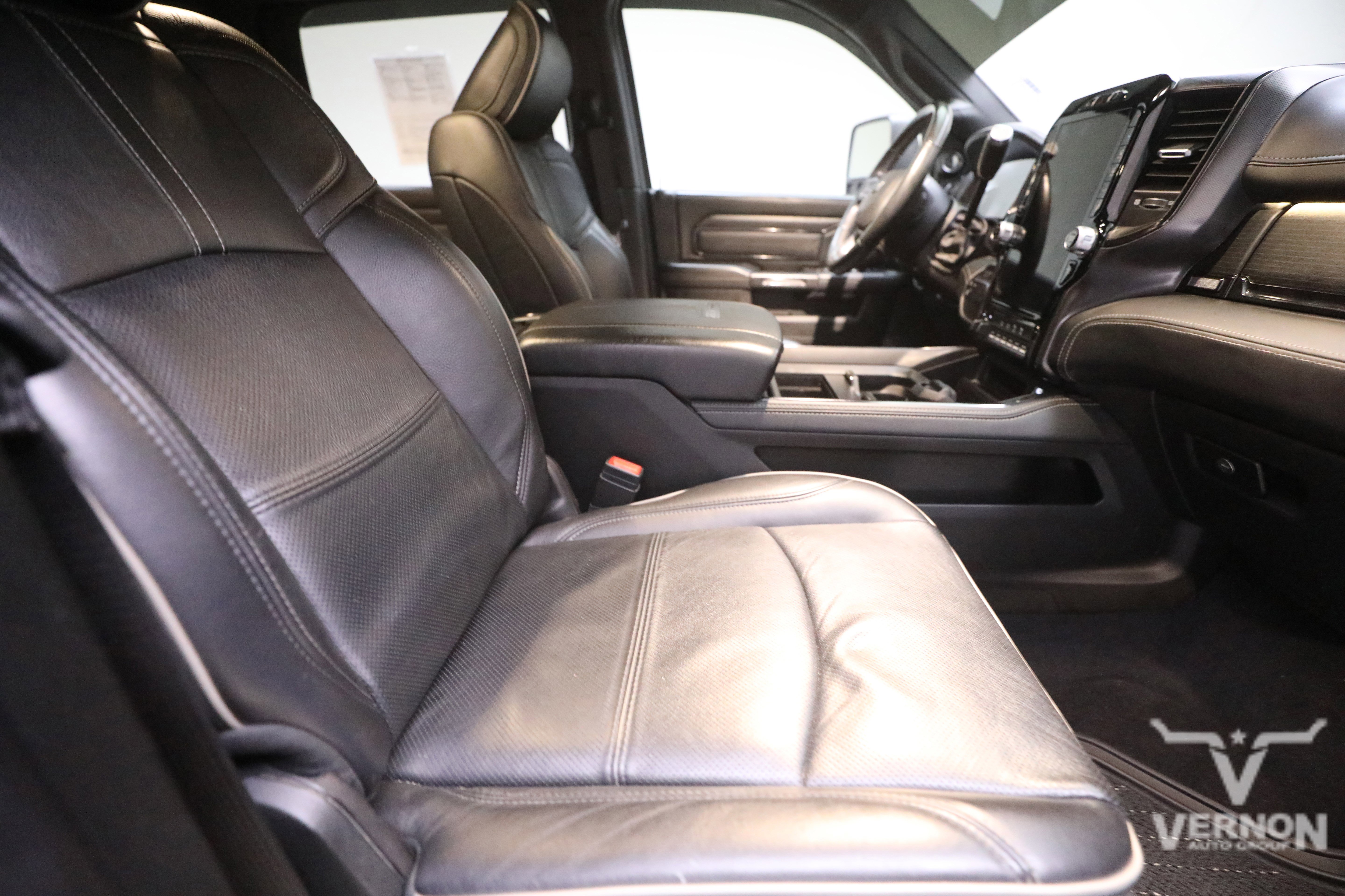 Used 2024 RAM 3500 Limited image 11