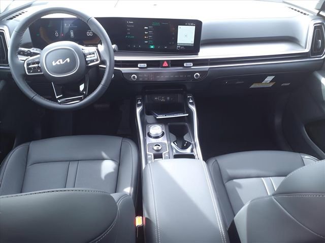 New 2025 Kia Sorento EX AWD/4WD image 6