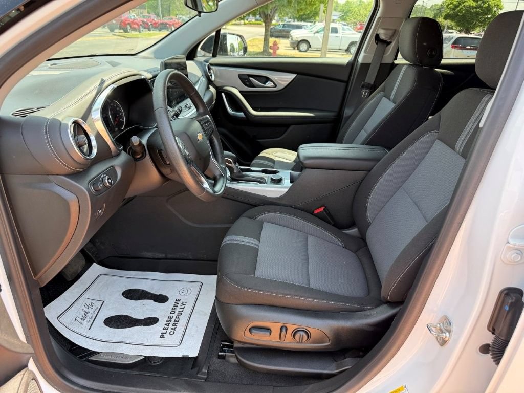 Used 2024 Chevrolet Blazer LT w/ Redline Edition FWD image 12