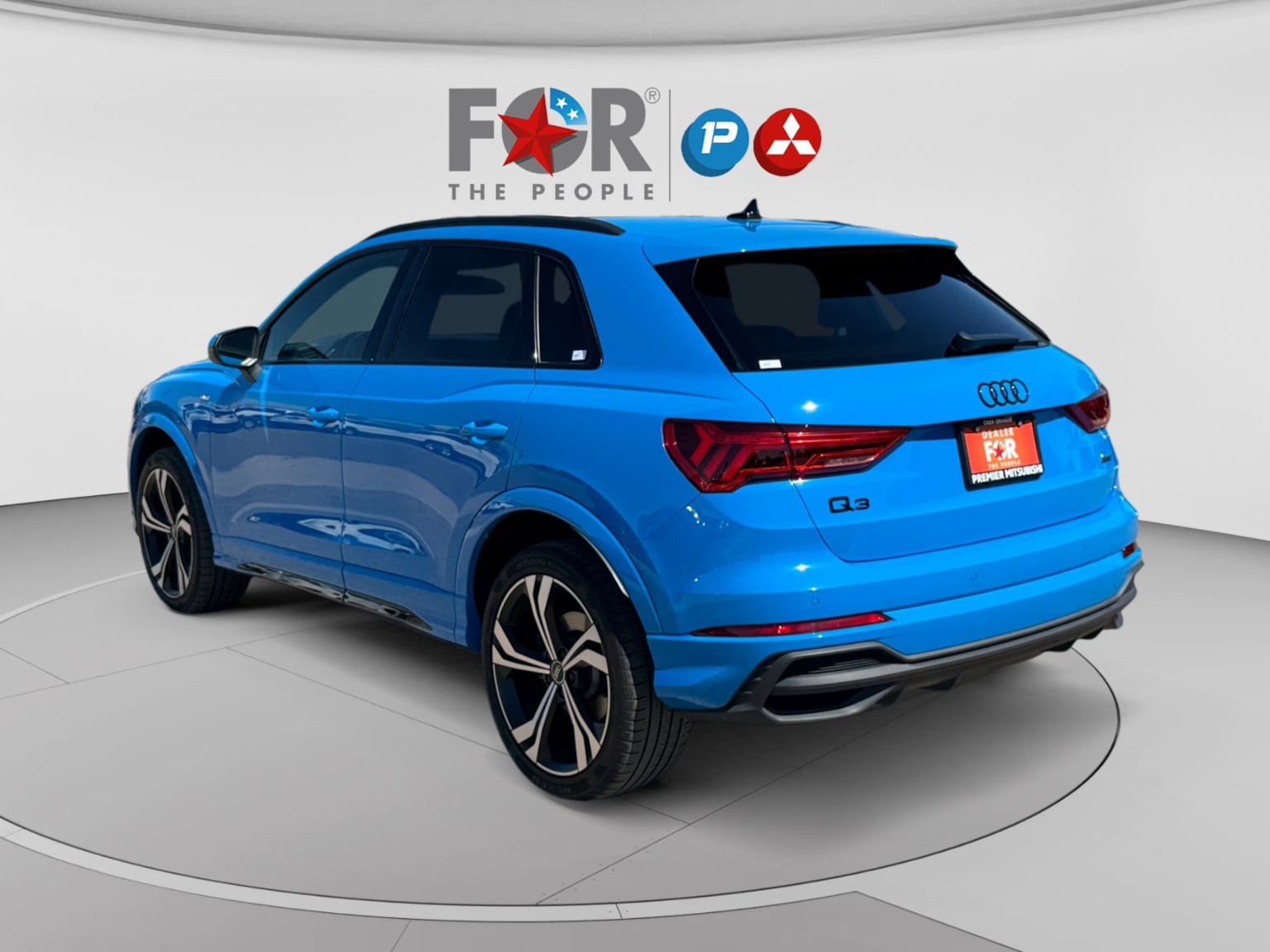 Used 2023 Audi Q3 2.0T Premium Plus w/ Premium Plus Package AWD/4WD image 3