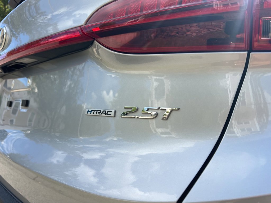 Used 2023 Hyundai Santa Fe Calligraphy image 8