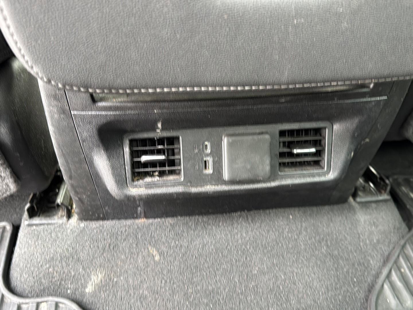 Used 2025 Chevrolet Silverado 1500 LT image 29