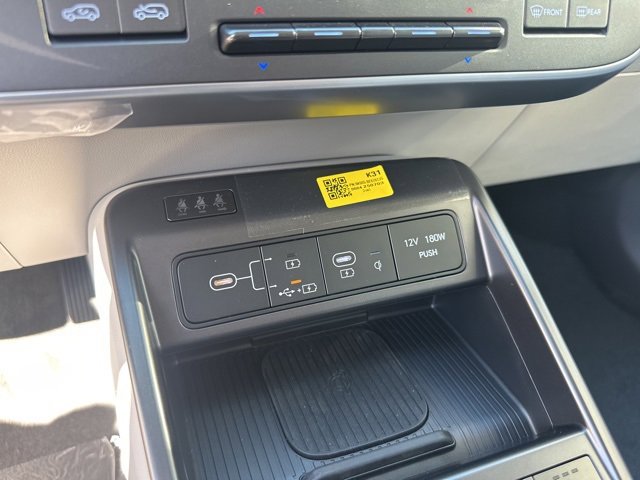 New 2026 Hyundai Kona SEL Premium image 24