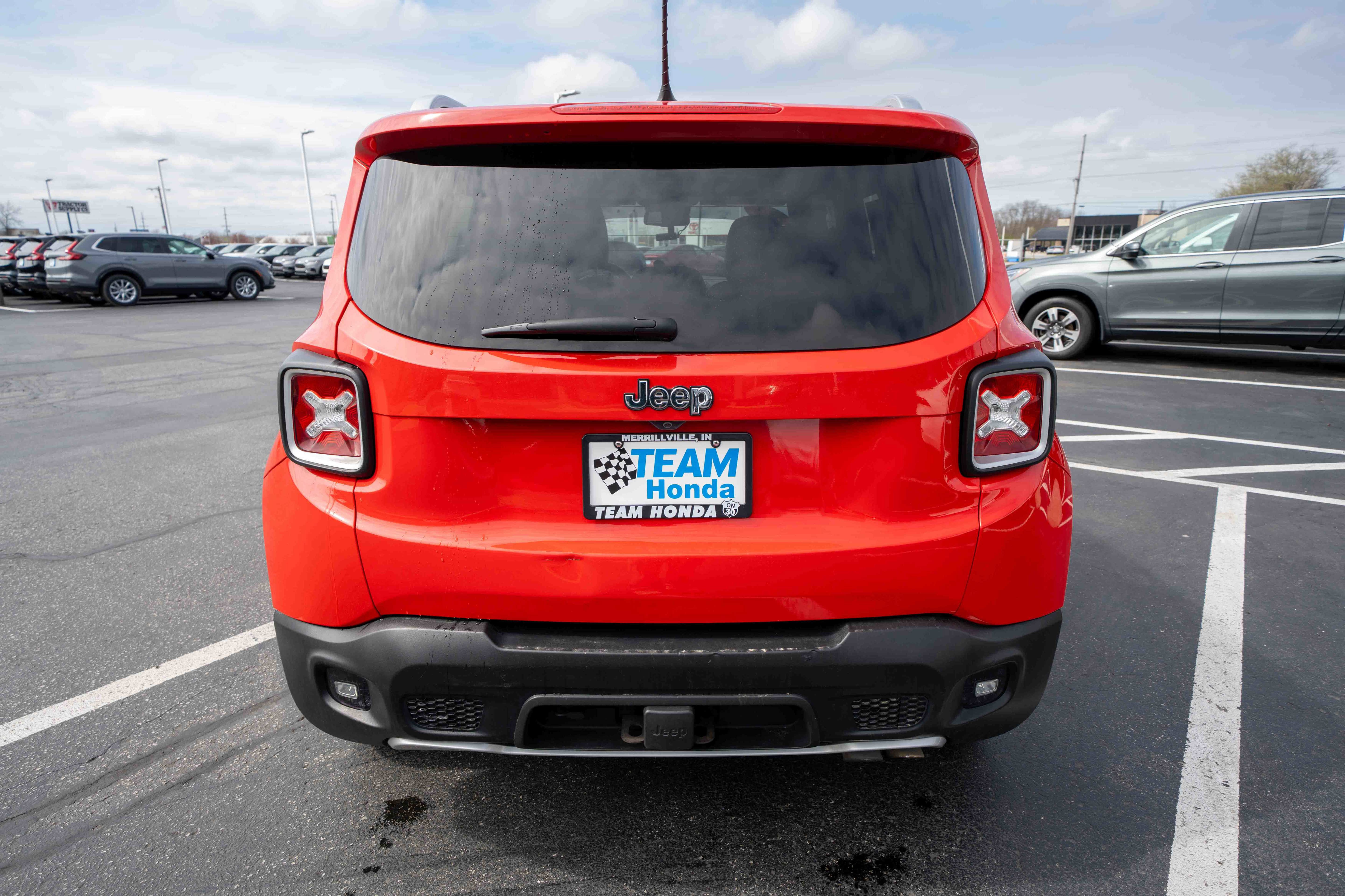 Used 2017 Jeep Renegade Limited image 5