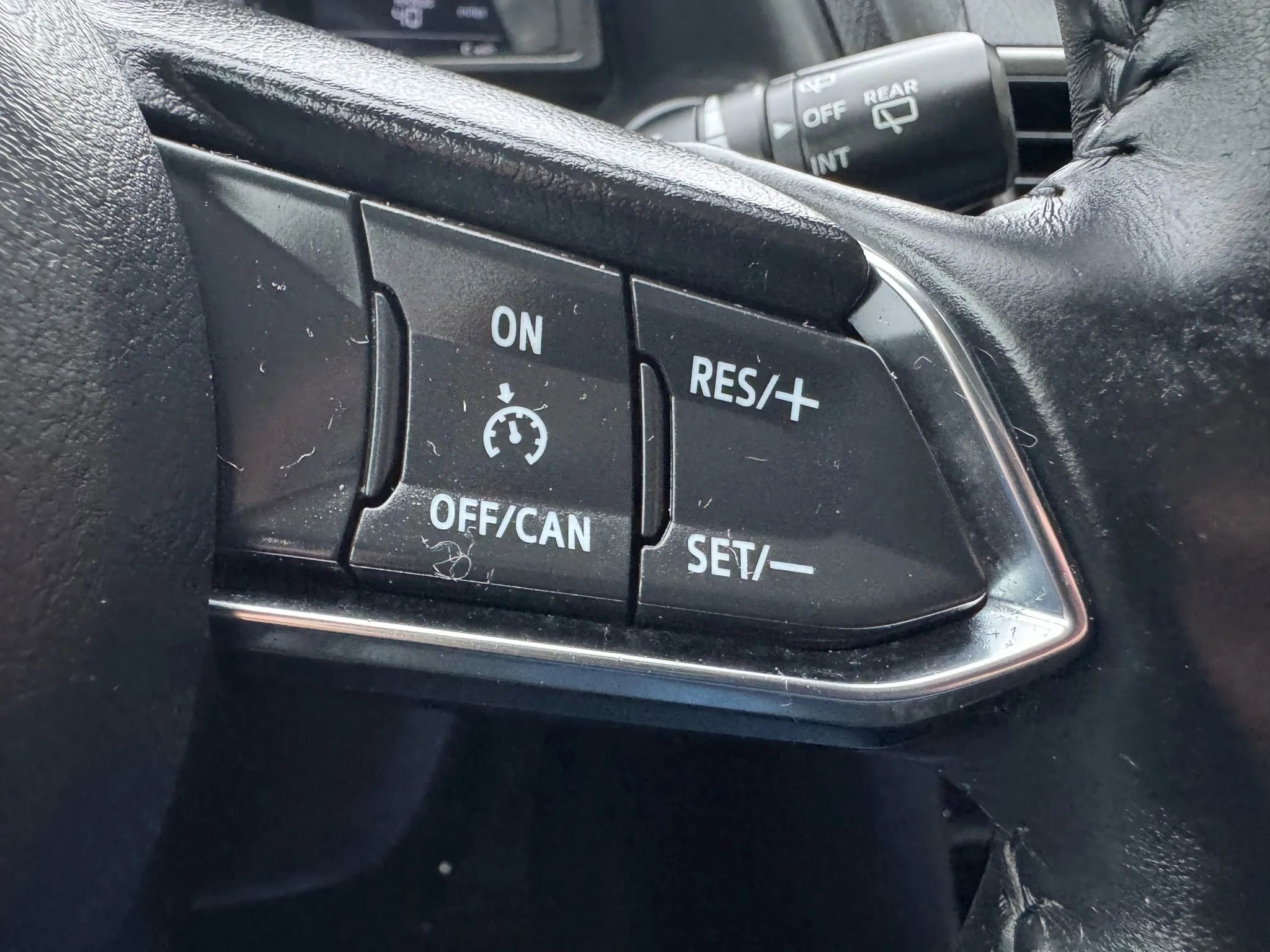 Used 2018 MAZDA MAZDA3 Touring image 22