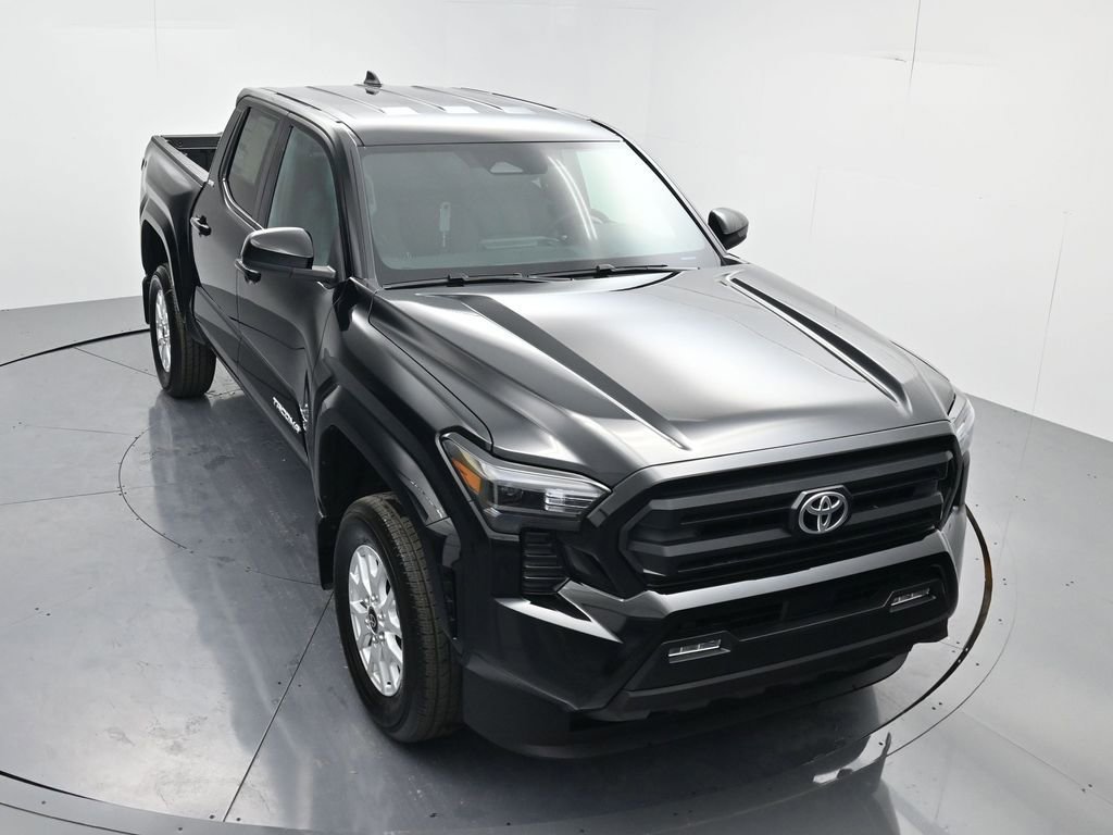 Used 2025 Toyota Tacoma SR5 image 39