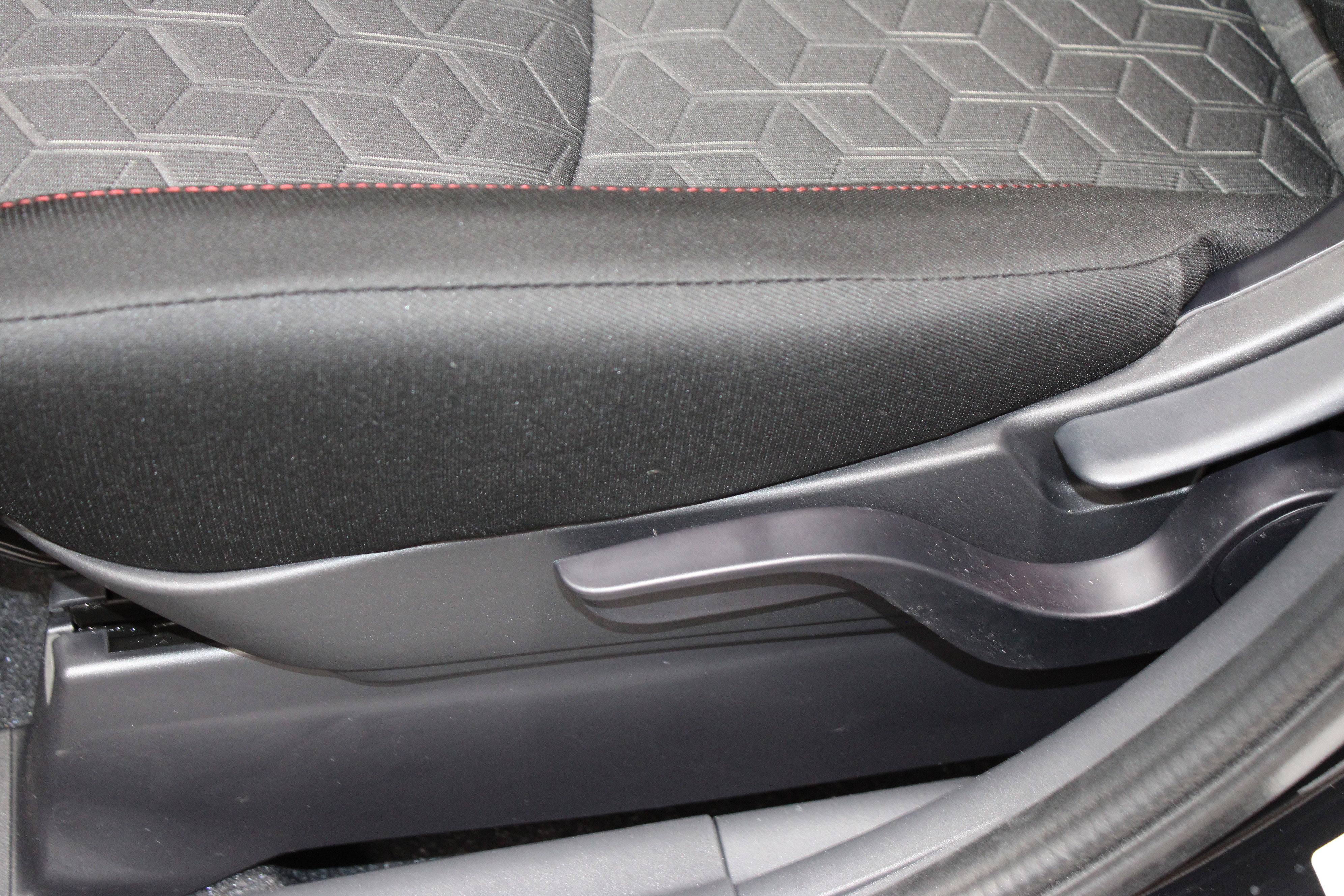 New 2025 Mitsubishi Outlander Sport LE image 16