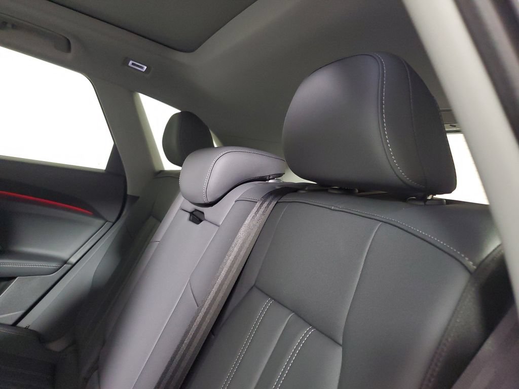 New 2026 Audi Q5 2.0T AWD/4WD image 13