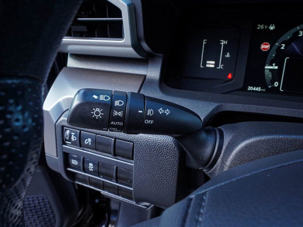 Used 2024 Toyota Tacoma SR5 image 21