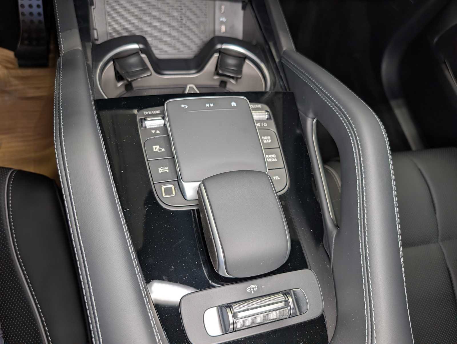 New 2026 Mercedes-Benz GLS 450 4MATIC image 25