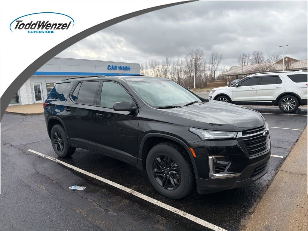 Used 2023 Chevrolet Traverse LS w/ Midnight/Sport Edition image 1