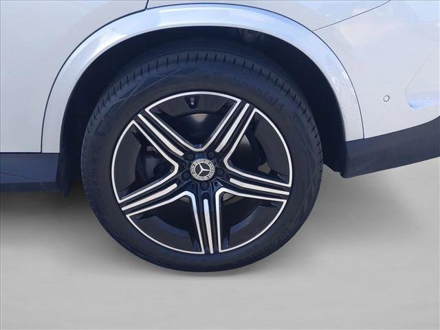 Used 2024 Mercedes-Benz GLC 300 4MATIC image 10
