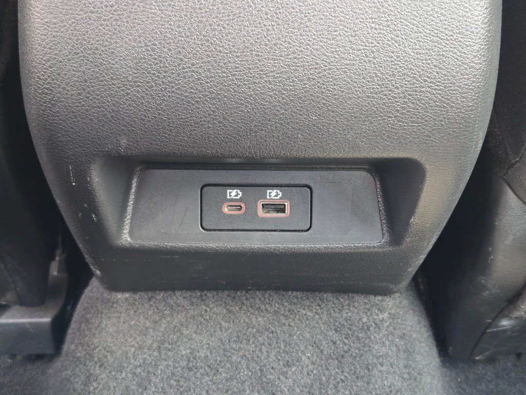 Used 2025 Nissan Altima 2.5 SV FWD image 16