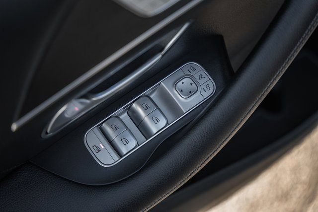 Certified 2024 Mercedes-Benz GLE 350 4MATIC w/ AMG Line Exterior image 37