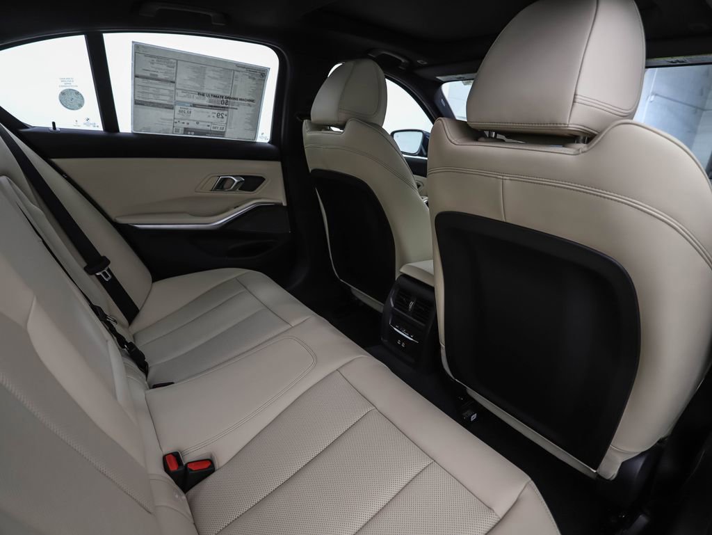 Used 2026 BMW 330i xDrive 330i xDrive w/ Premium Package image 27