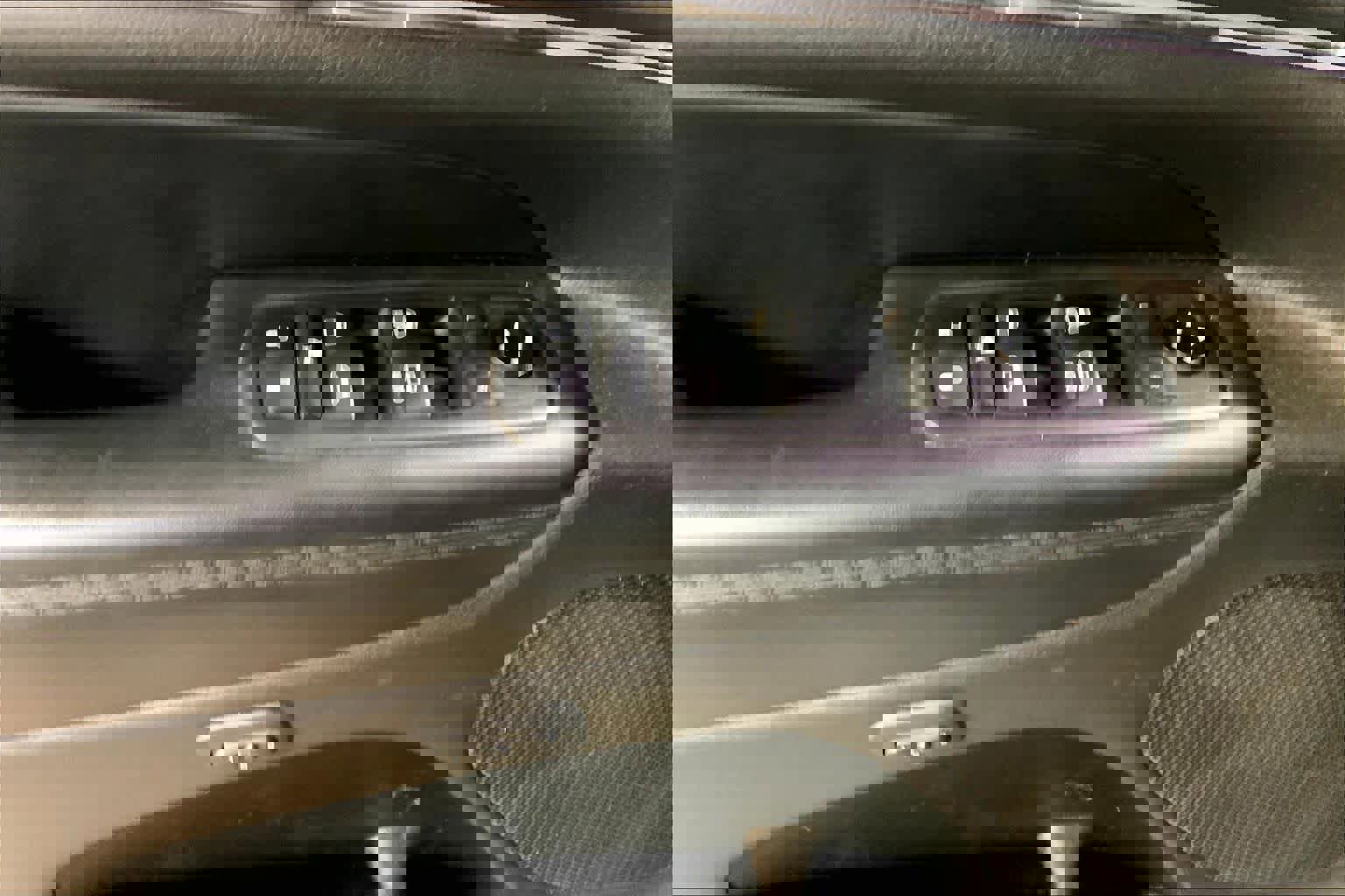 Used 2019 Jeep Grand Cherokee Limited w/ Luxury Group II image 35