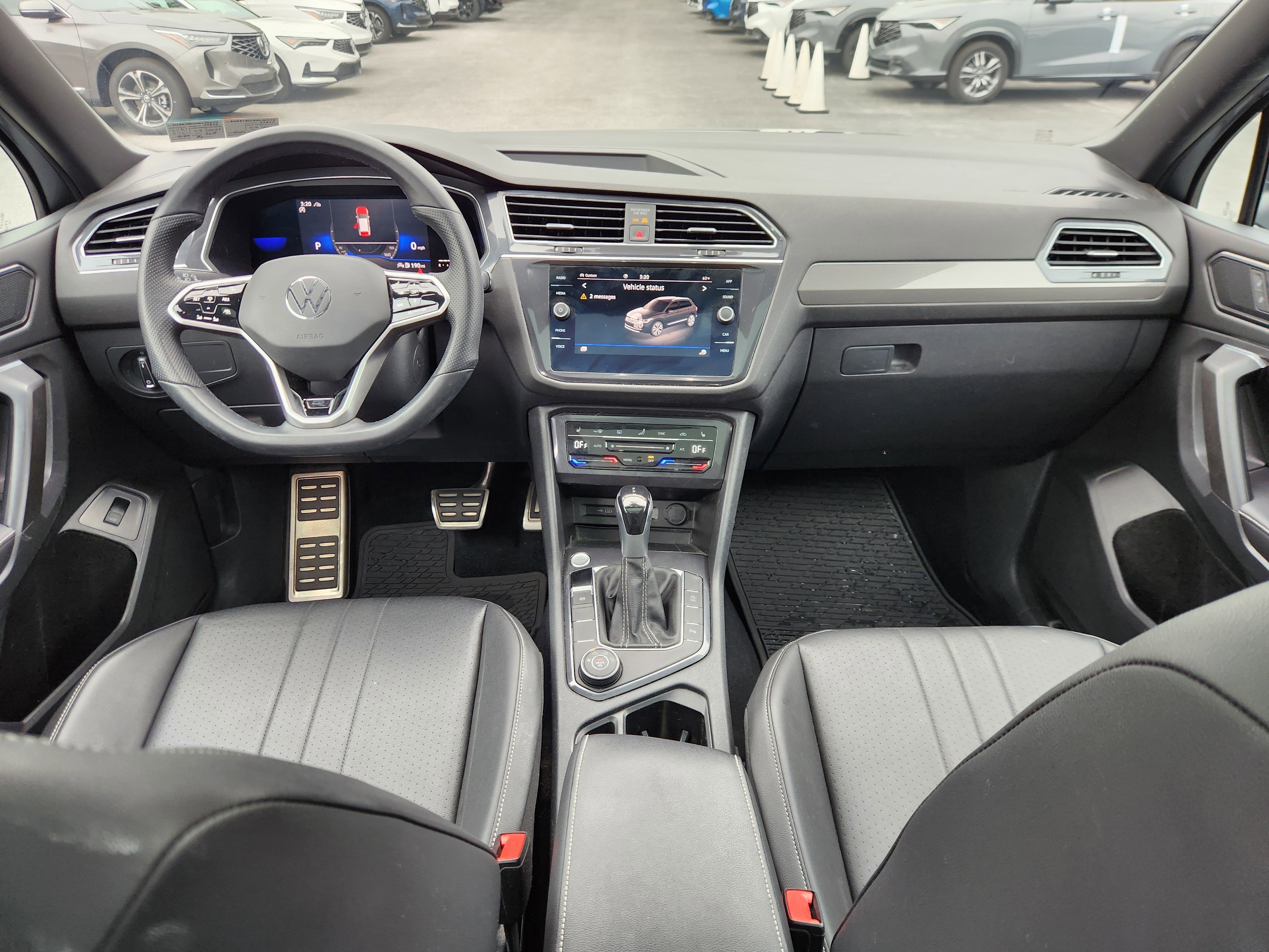Used 2022 Volkswagen Tiguan SE R-Line AWD/4WD image 8