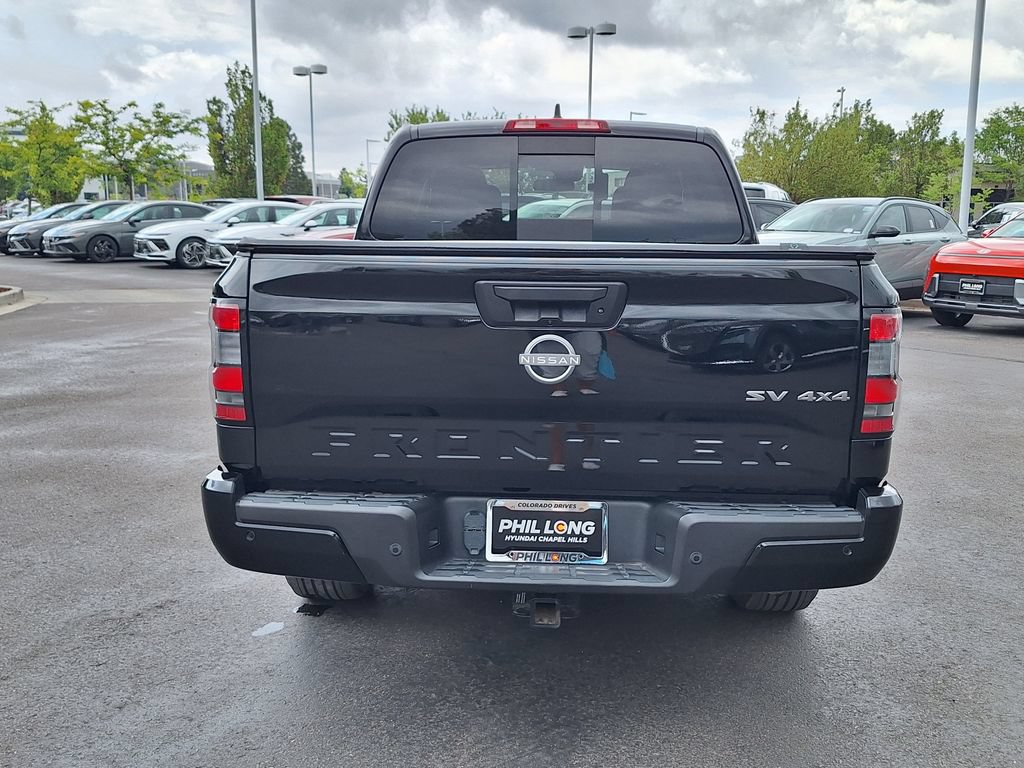 Used 2023 Nissan Frontier SV w/ SV Convenience Package AWD/4WD video 4