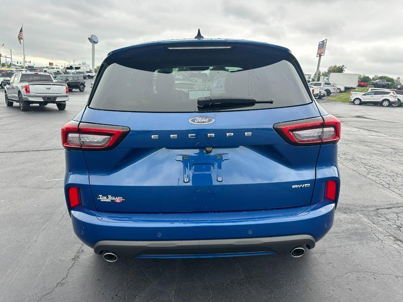 Used 2023 Ford Escape ST-Line w/ Tech Pack #1 image 4
