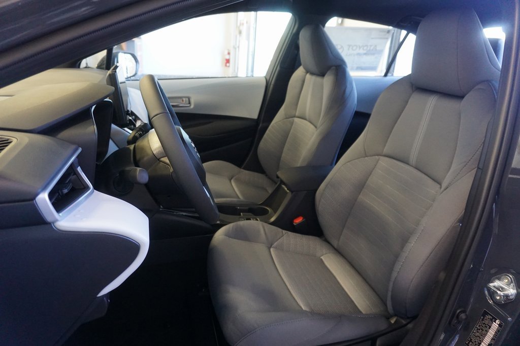New 2026 Toyota Corolla SE image 18