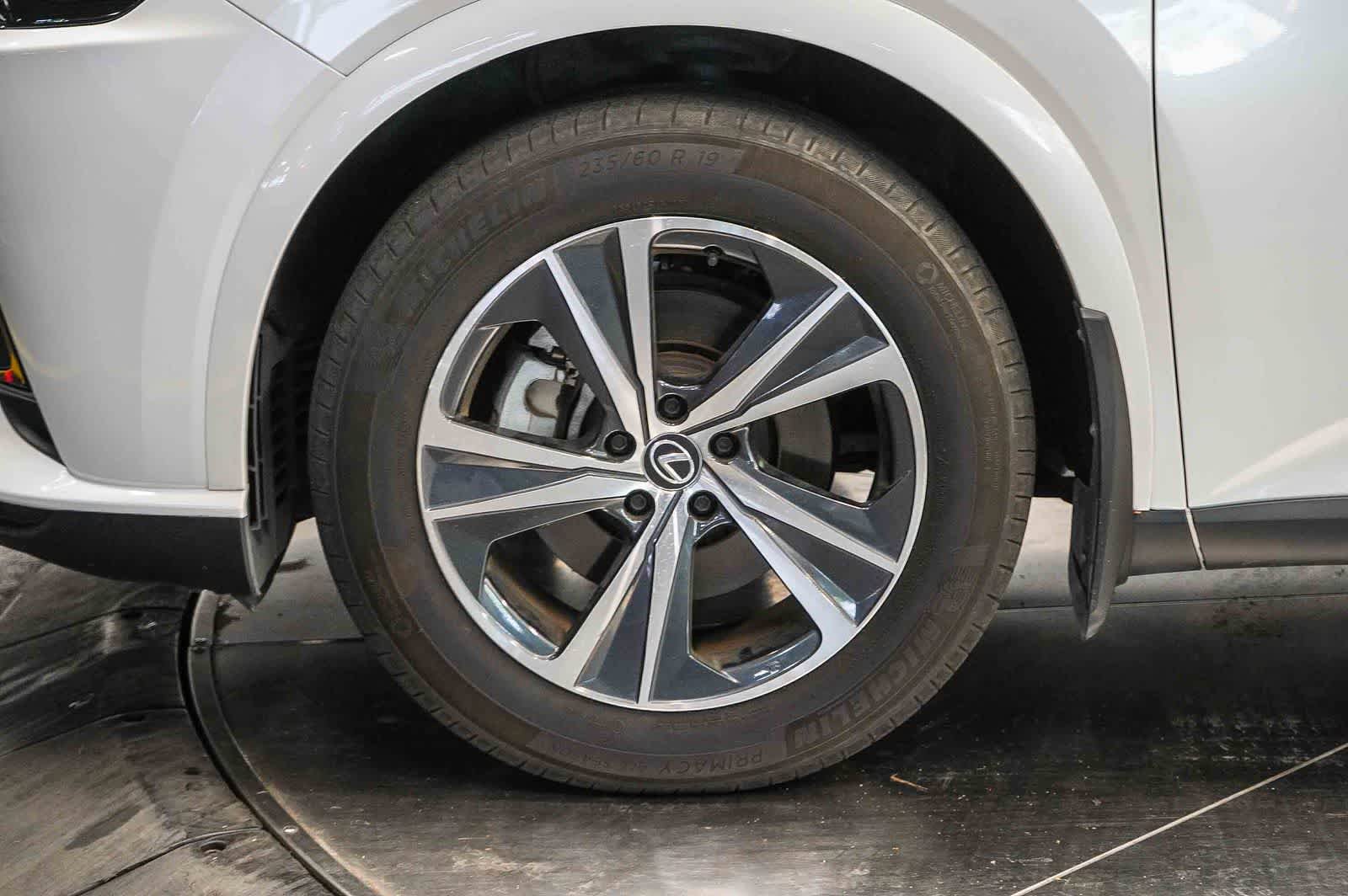 Used 2023 Lexus RX 350 Premium FWD image 9