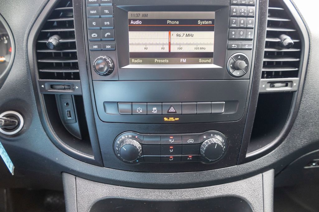Used 2018 Mercedes-Benz Metris image 13