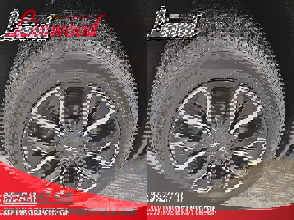 New 2025 GMC Sierra EV Denali image 9