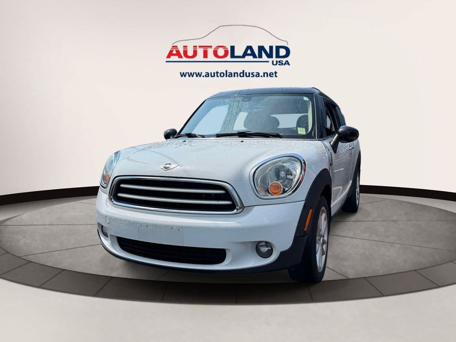 Used 2015 MINI Cooper Paceman FWD image 1
