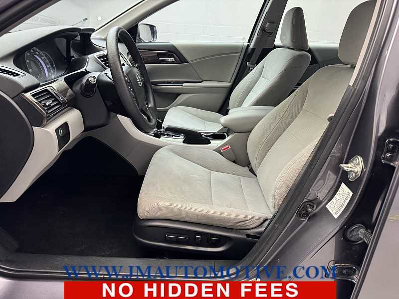Used 2016 Honda Accord EX image 13