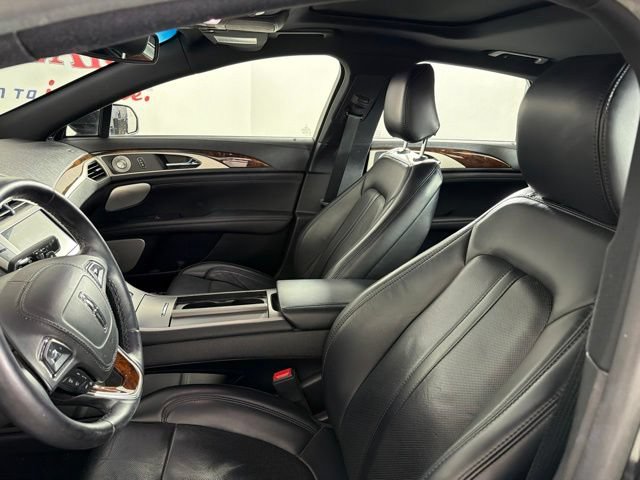 Used 2020 Lincoln MKZ Reserve w/ Luxury Package AWD/4WD image 11