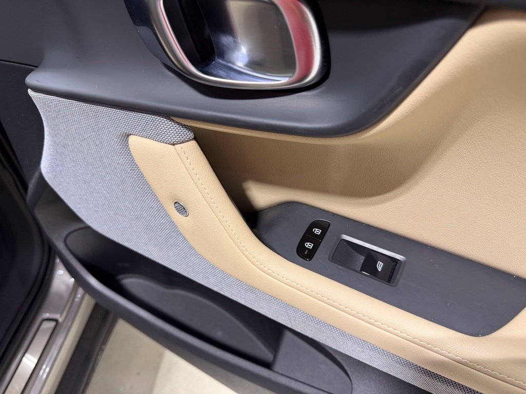 Used 2021 Polestar Polestar 2 AWD/4WD image 48