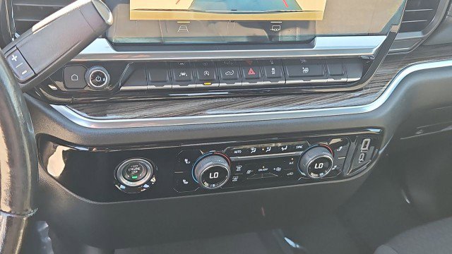 Used 2022 Chevrolet Silverado 1500 LT image 17