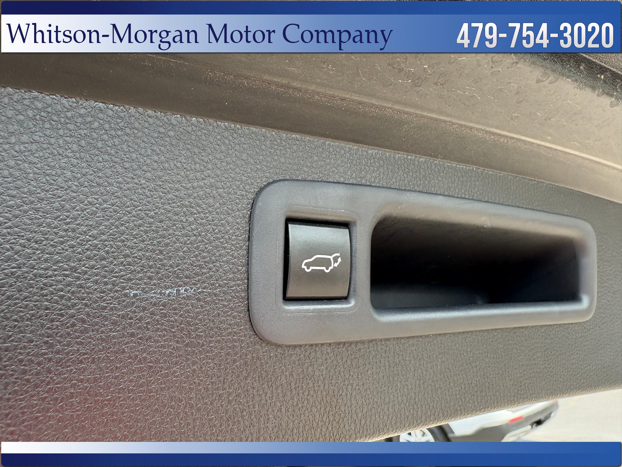 Used 2022 Toyota Highlander XLE AWD/4WD image 38