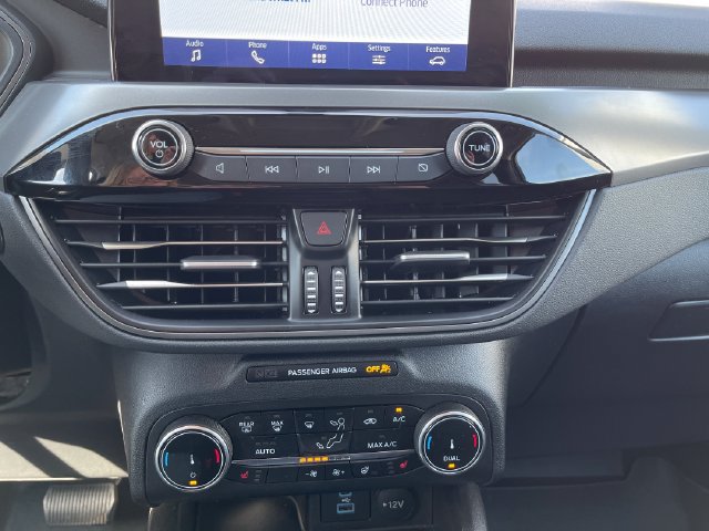 Used 2023 Ford Escape Active AWD/4WD image 18
