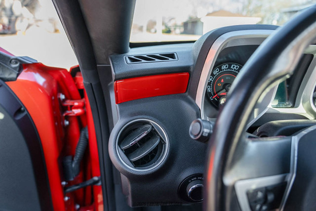 Used 2010 Chevrolet Camaro SS w/ RS Package RWD image 35