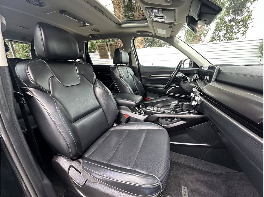 Used 2025 Kia Telluride S AWD/4WD image 15