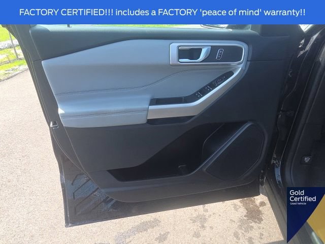 Used 2024 Ford Explorer XLT w/ Equipment Group 202A AWD/4WD image 27