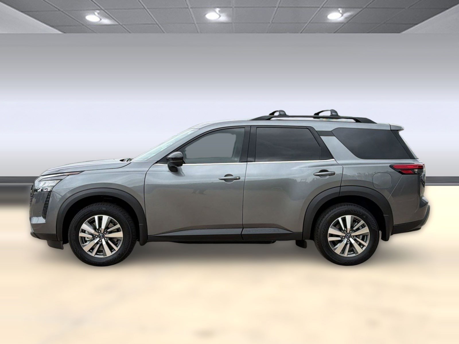 New 2026 Nissan Pathfinder SL image 2