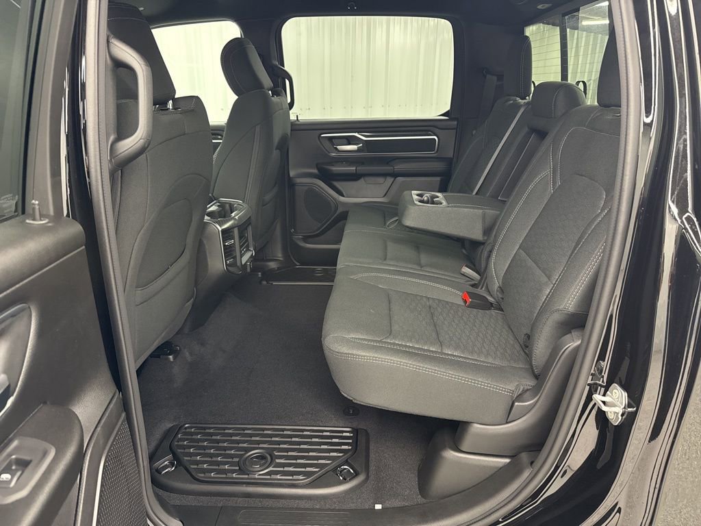 New 2026 RAM 1500 4x4 Crew Cab image 11