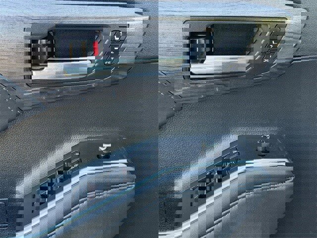 Used 2022 Toyota Highlander Limited image 26