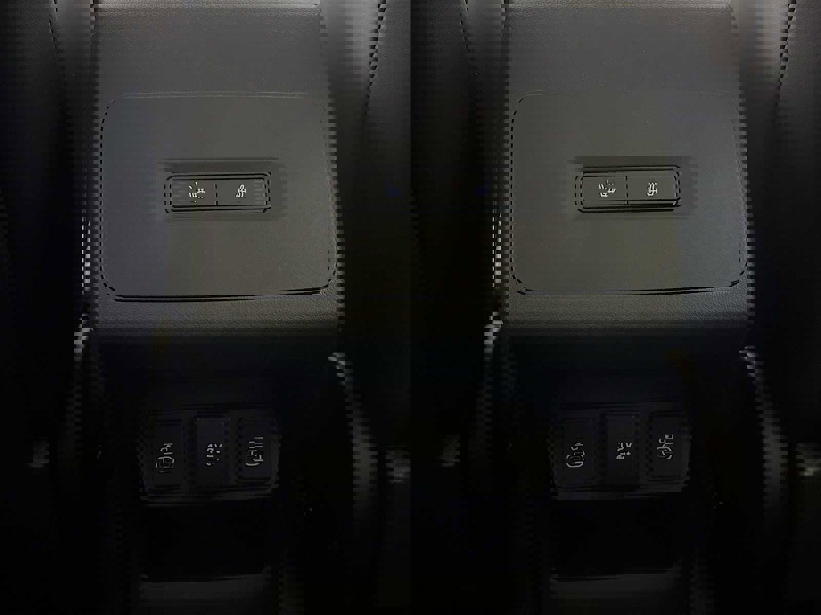 New 2024 Jaguar I-PACE R-Dynamic HSE image 24